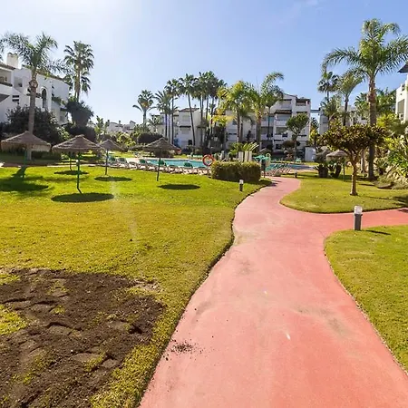 Piso Estupendo Acceso Directo Playa Estepona
